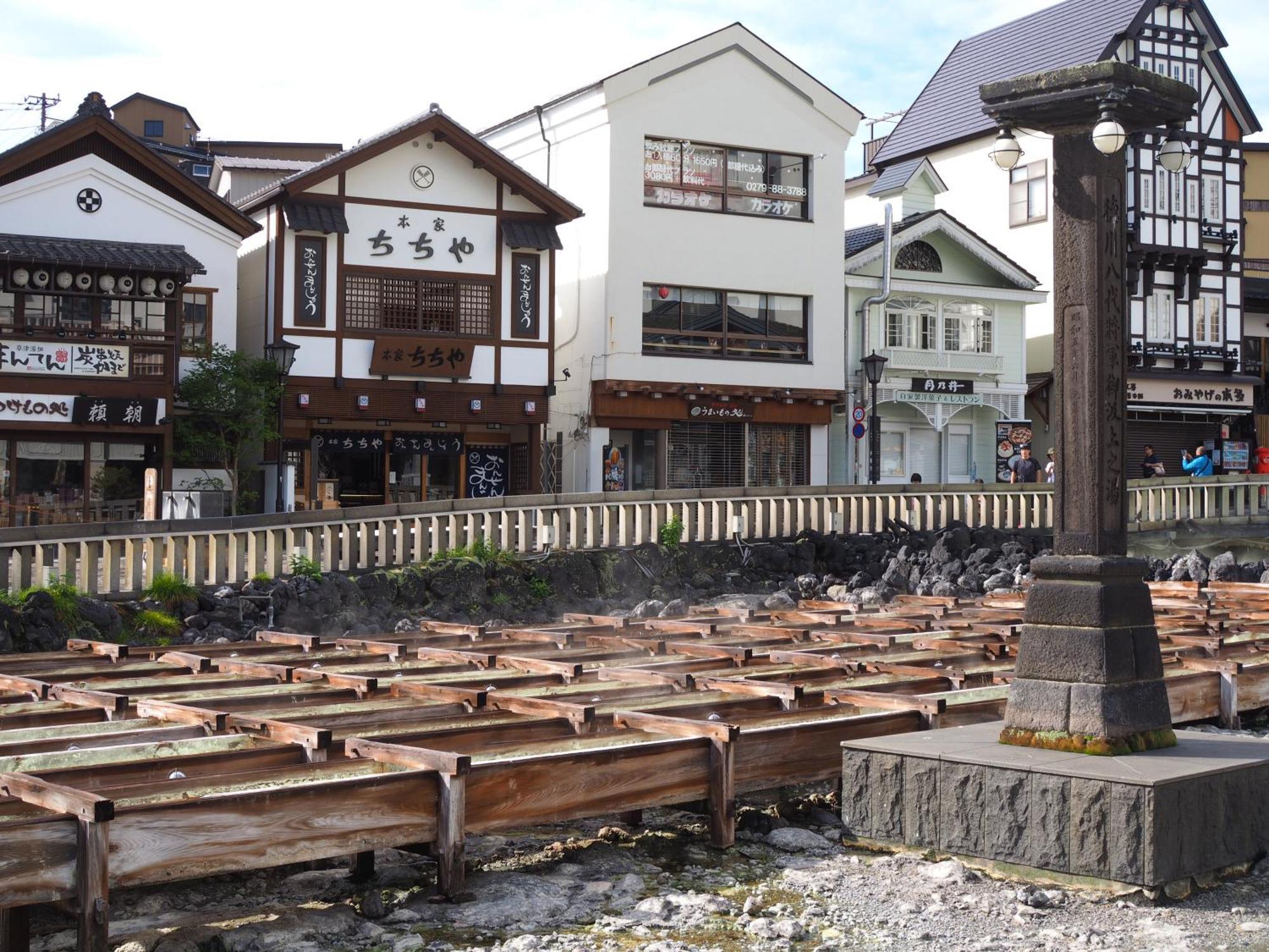 Buna Kusatsu Onsen Inn Exterior foto